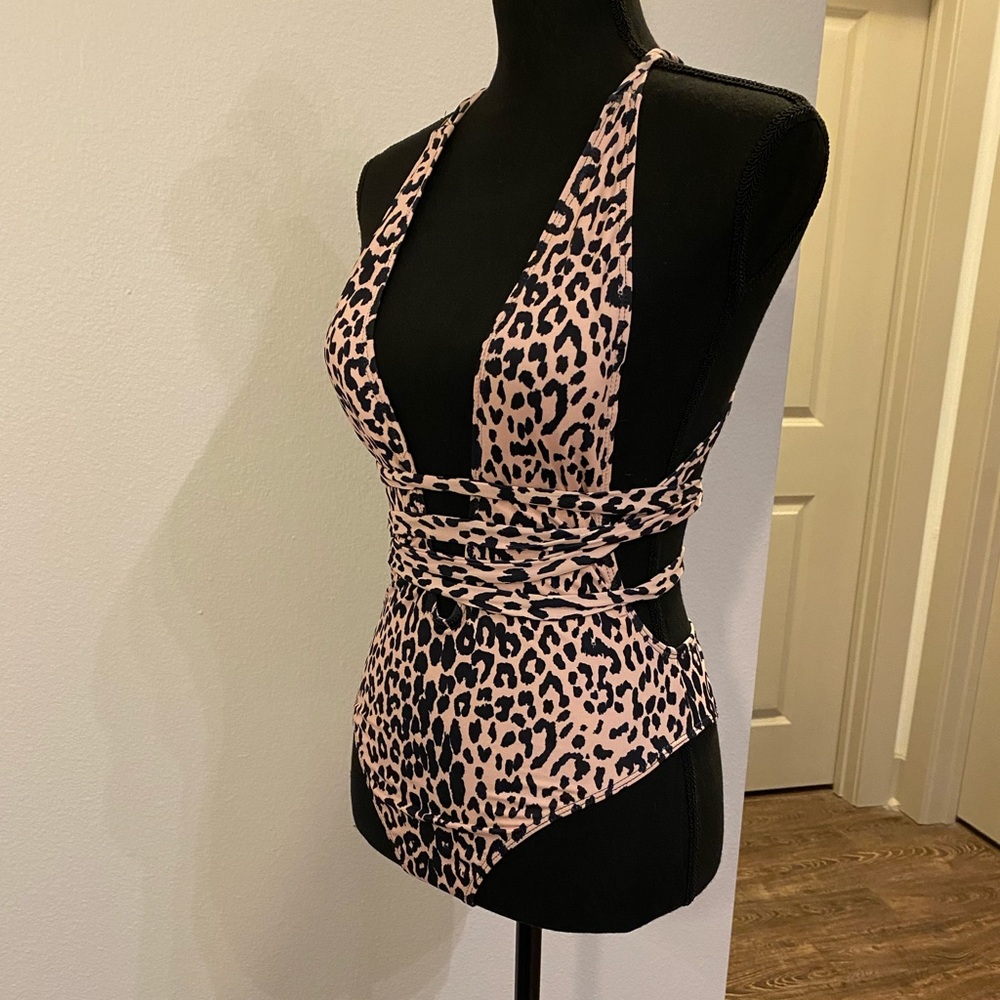 Criss Cross Leopard One Piece Swimwear Size S NWOT